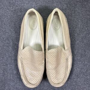 UGG Australia Women’s Size 8 Tan Leather Driving Loafers Slip-On Moc Shoes